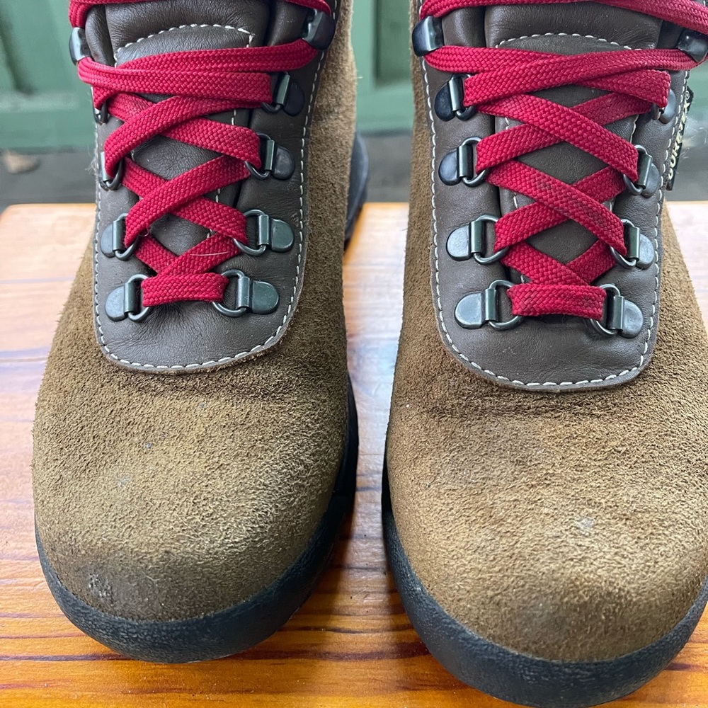 Vasque Sundowner Gtx Hiking Boot Women’s Gem